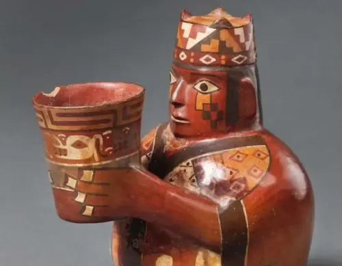 Wari ceramic piece